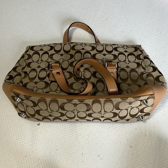 COACH purse - Picture 2 of 4